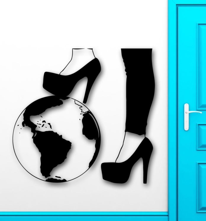 Erkekler mi Kadının Siyasetteki Adını Siliyor?