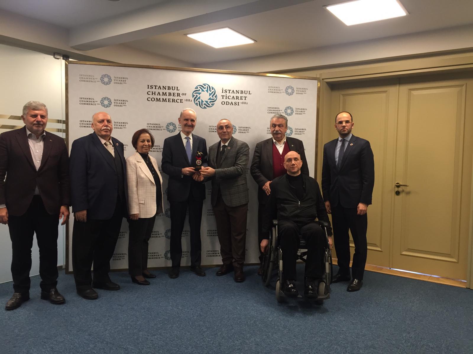 ASAM Yönetim Kurulu Başkanı Murat Doğanay ,Avrasya Bir Vakfı Yönetim Kurulu Başkanı Şaban Gülbahar ,ASAM heyeti ,Yeni Siyaset Platformu Başkanı Faik Tunay İstanbul Ticaret Odası Başkanı Şekip Avdagiçi ziyaret etti